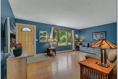 3631 Hillview Lane, Saint Bonifacius, MN 55375 - Photo 5