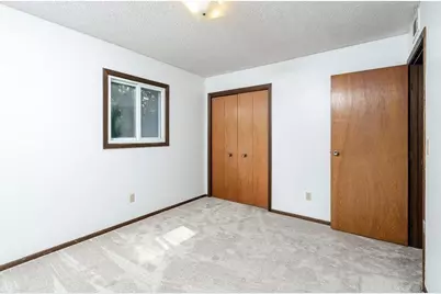 1811 Greenfield Lane SW #12, Rochester, MN 55902 - Photo 9