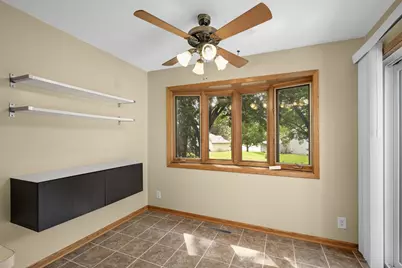 4361 Buckingham Court #1207, Vadnais Heights, MN 55127 - Photo 9
