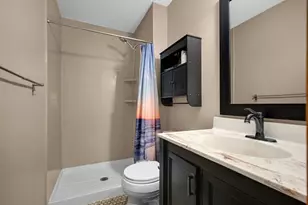 4361 Buckingham Ct, Vadnais Heights, MN 55127 - Photo 23