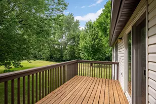 4361 Buckingham Ct, Vadnais Heights, MN 55127 - Photo 19