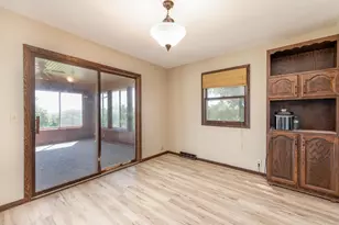 33385 Sibley Heights Ln, Le Sueur, MN 56058 - Photo 11
