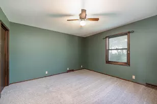 33385 Sibley Heights Ln, Le Sueur, MN 56058 - Photo 13