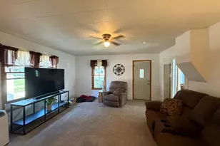 206 E 2nd St, Hardwick, MN 56134 - Photo 9