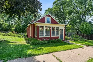 1216 Danforth St, Saint Paul, MN 55117 - Photo 1