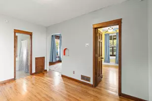 1216 Danforth St, Saint Paul, MN 55117 - Photo 11
