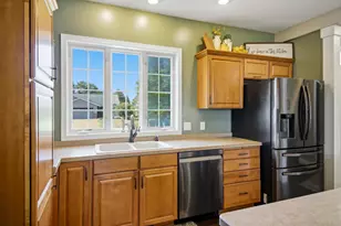 2450 Mossy Creek Dr NE, Owatonna, MN 55060 - Photo 13