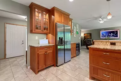 2685 Glenbrook Avenue N, Oakdale, MN 55128 - Photo 13