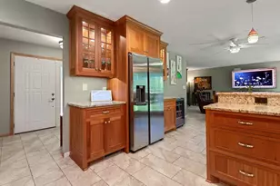 2685 Glenbrook Ave N, Oakdale, MN 55128 - Photo 13