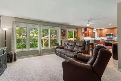 2685 Glenbrook Avenue N, Oakdale, MN 55128 - Photo 3