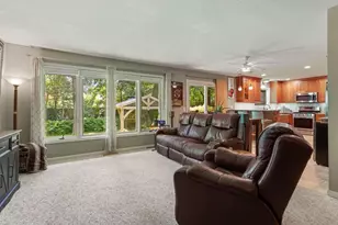 2685 Glenbrook Ave N, Oakdale, MN 55128 - Photo 3