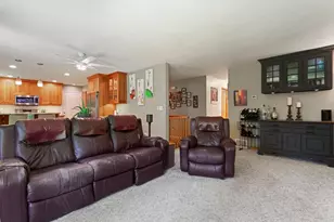 2685 Glenbrook Ave N, Oakdale, MN 55128 - Photo 5