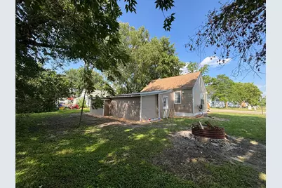 106 1st Avenue SW, Eagle Bend, MN 56446 - Photo 5
