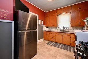 617 W Howard St, Winona, MN 55987 - Photo 9