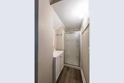 803 W 5th Street, Winona, MN 55987 - Photo 17