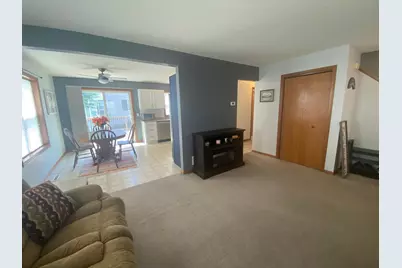 805 3rd Avenue NE, Plainview, MN 55964 - Photo 3