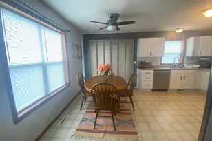 805 3rd Ave NE, Plainview, MN 55964 - Photo 7