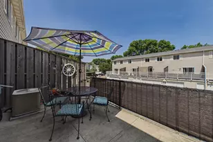1467 Goodwin Ave N, Oakdale, MN 55128 - Photo 19
