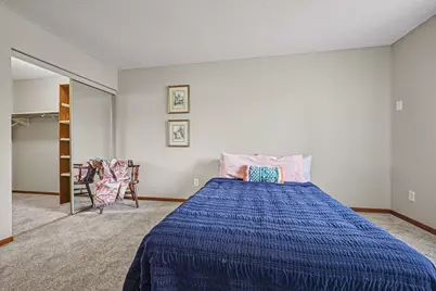 2079 Parkside Drive, Saint Paul, MN 55119 - Photo 19