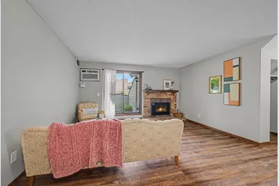 2079 Parkside Drive, Saint Paul, MN 55119 - Photo 5