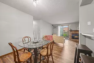 2079 Parkside Dr, Saint Paul, MN 55119 - Photo 11