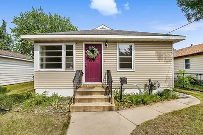 122 30th Avenue N, Saint Cloud, MN 56303 - Photo 1