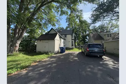429 5th Avenue NE, Saint Cloud, MN 56304 - Photo 3