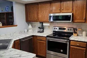 520 5th St SW, Willmar, MN 56201 - Photo 1