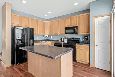 4108 Parker Trail, Robbinsdale, MN 55422 - Photo 9