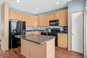 4108 Parker Trail, Robbinsdale, MN 55422 - Photo 9