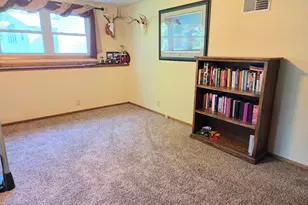 411 Ridge Rd, Albert Lea, MN 56007 - Photo 33