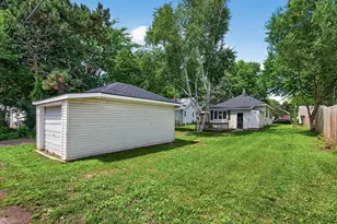 1154 Lawson Ave E, Saint Paul, MN 55106 - Photo 25