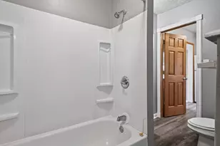1154 Lawson Ave E, Saint Paul, MN 55106 - Photo 13