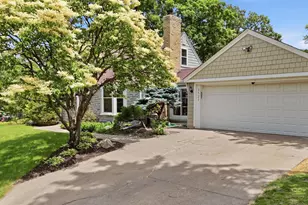 3521 Glenhurst Ave, Saint Louis Park, MN 55416 - Photo 3