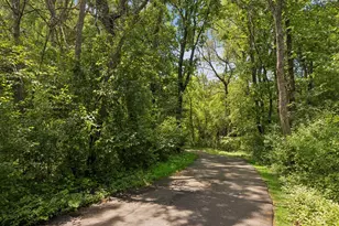 4902 Bayswater Rd, Minnetonka, MN 55345 - Photo 45
