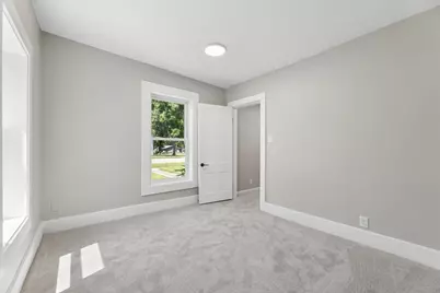 403 S Holcombe Avenue, Litchfield, MN 55355 - Photo 9