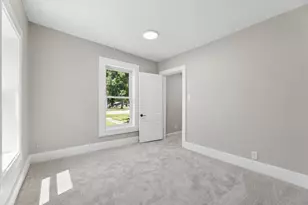 403 S Holcombe Ave, Litchfield, MN 55355 - Photo 9