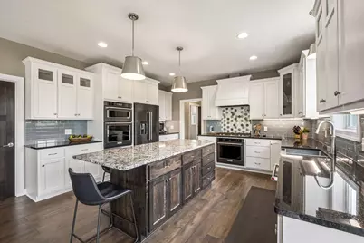 9708 Compass Pointe Court, Woodbury, MN 55129 - Photo 17
