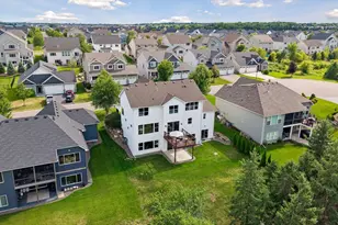 9708 Compass Pointe Ct, Woodbury, MN 55129 - Photo 5