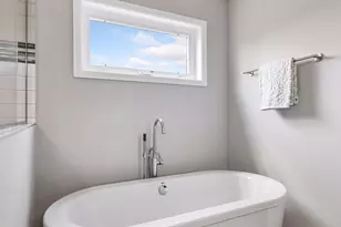 9708 Compass Pointe Ct, Woodbury, MN 55129 - Photo 33