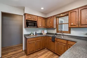 432 3rd Ave, Pemberton, MN 56078 - Photo 3