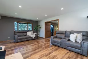 432 3rd Ave, Pemberton, MN 56078 - Photo 9