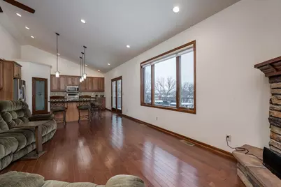 60340 Maverick Court, Madison Lake, MN 56063 - Photo 9