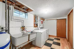 11256 Arrowhead St NW, Coon Rapids, MN 55433 - Photo 15