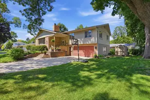 920 Meadow Ln, Willmar, MN 56201 - Photo 3