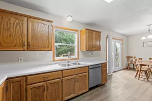 5512 44th Ave NW, Rochester, MN 55901 - Photo 7