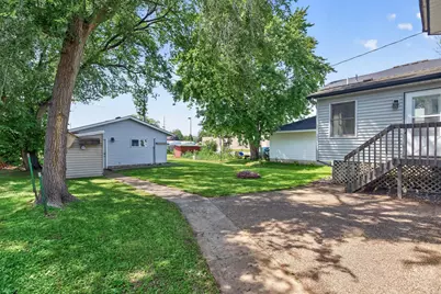 220 N Chestnut Street, Belle Plaine, MN 56011 - Photo 27