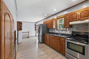 220 N Chestnut St, Belle Plaine, MN 56011 - Photo 7