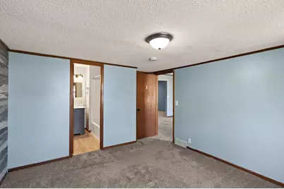 220 N Chestnut Street, Belle Plaine, MN 56011 - Photo 15