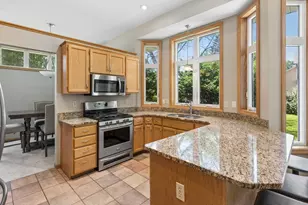 8901 Dunbar Knoll N, Brooklyn Park, MN 55443 - Photo 5